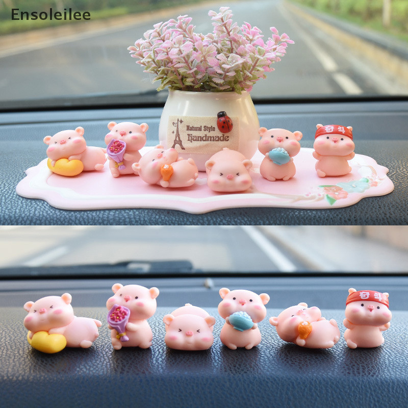 Ensoleilee 6 ชิ้น Piggy ภายในรถเครื่องประดับตกแต่งน่ารักรถติดตั้งเครื่องประดับ Auto ภายใน Dashboard อุปกรณ์เสริมสําหรับสาวของขวัญใหม่