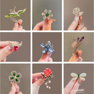 สี่สิบแบบ เข็มกลัด รูปโบว์ ประดับมุก เข้ากับทุกการแต่งกาย แฟ…