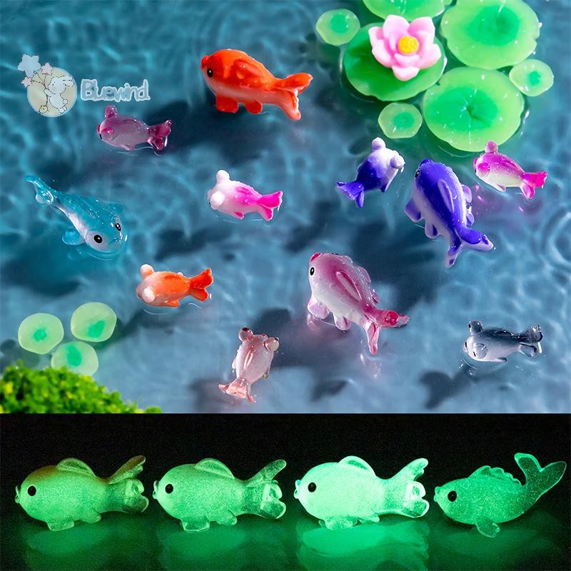 [Bluewind] 1pc Kawaii Luminous Mini จําลองปลาทองและ Koi เรซิ่นเรืองแสงในเวลากลางคืนตุ๊กตาสัตว์เครื่องประดับ Aquarium ปลา DIY อุปกรณ์เสริมใหม่