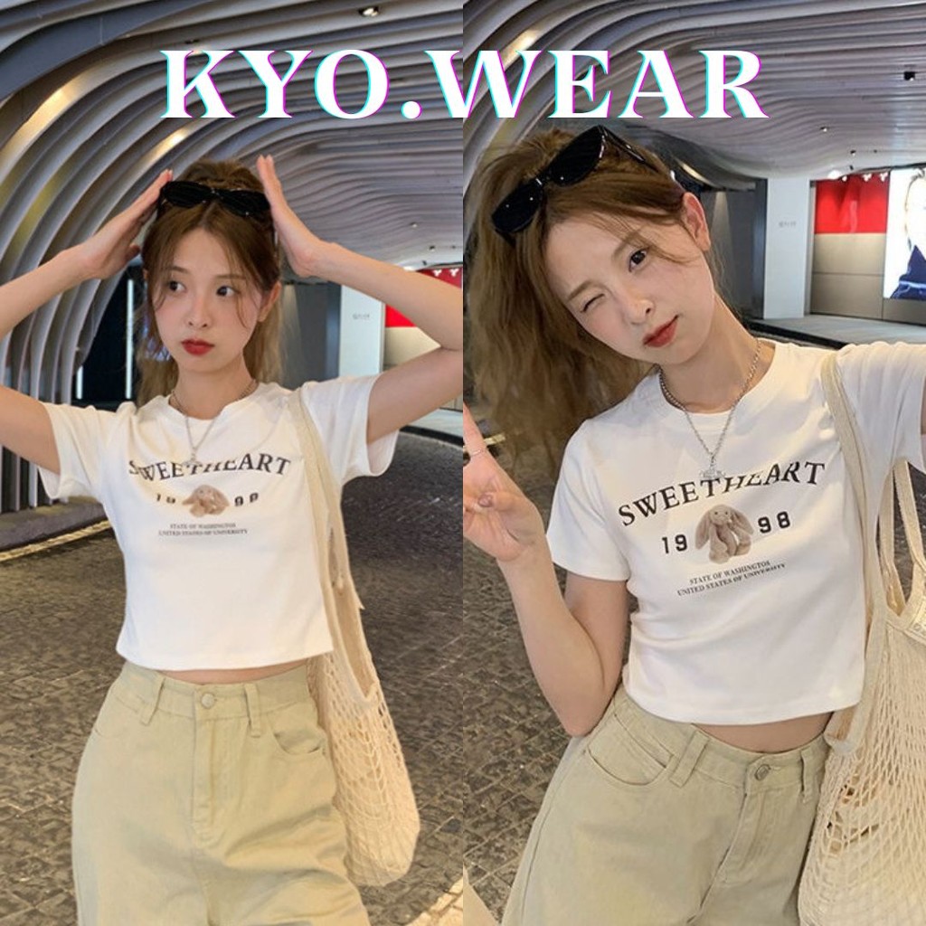 KYO 🐰【 ส่งจากไทย】⚡️ ครอป เสื้อยืดผู้หญิง ทรงสวย ใส่แล้วพรางหุ่น สลิมฟิต ผ้าCOTTON โคตรนุ่ม เสื้อ baby tee "SWEETHEART"
