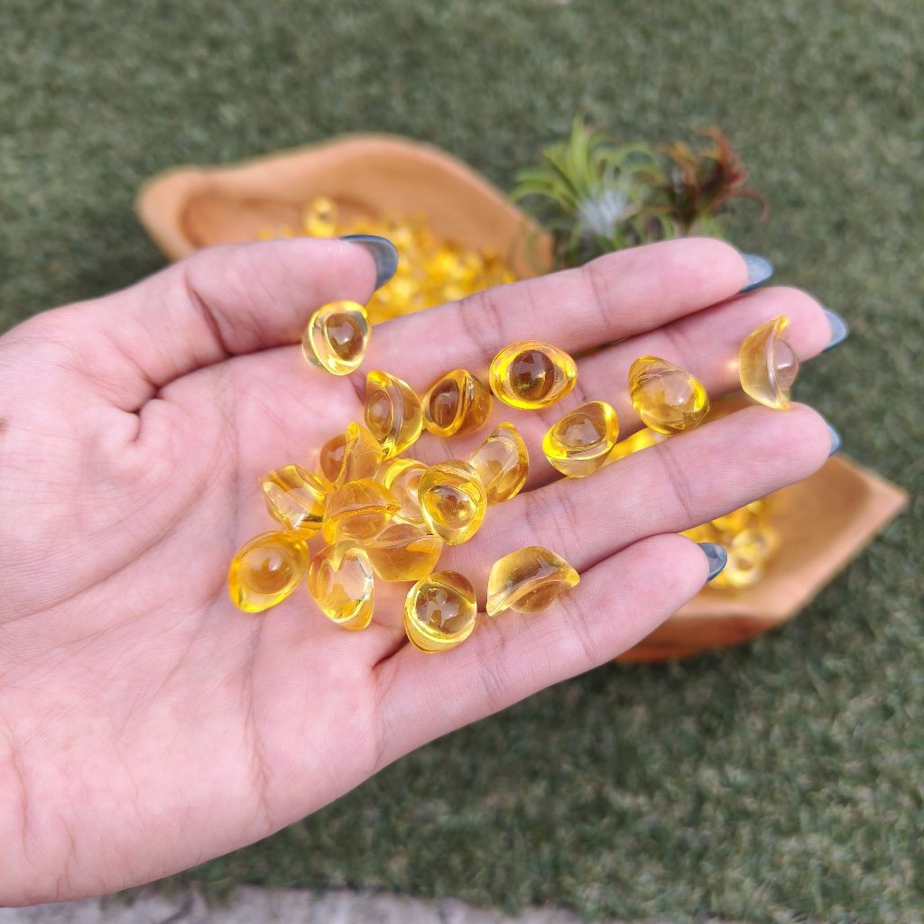 JOHOR ️元宝15mm 小可爱宝Johor 15mm แก้ว元宝 (Johor 15mm แก้วแท่ง