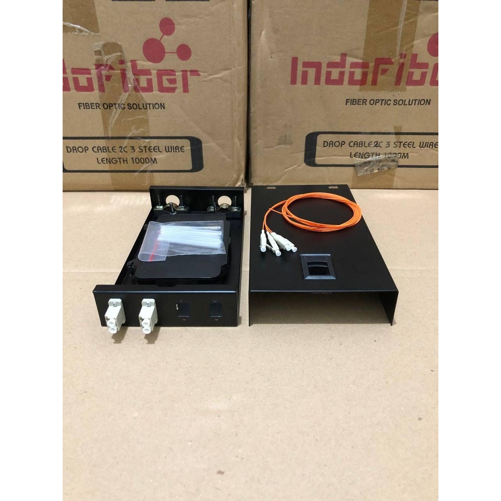 เหล็ก 4 คอร์ Rosette LC Multimode OM2 / mini OTB 4 พอร์ต LC OM2 ครบ