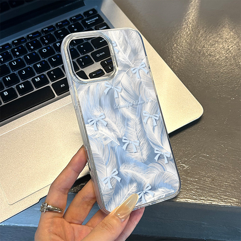 เส้นด้ายขนนกสีเงิน สวยมาก ส่งจากไทย ปีกนกขาวกับชุดผ้าปักกิ่งฟ้าใส  สำหรับ iphone 16 15 14 plus เคสไอโฟน 13 12 11 PRO MAX - รูปที่ 4