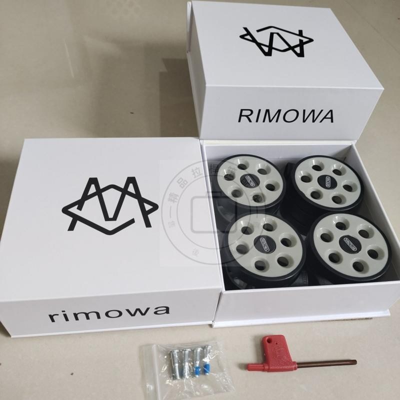 จัดส่งในวันเดียวกัน เหมาะสําหรับ RIMOW กล่องของขวัญล้อเหมาะสําหรับ Rimowa กระเป๋าเดินทางอุปกรณ์เสริมกระเป๋าเดินทางล้อของขวัญกล่อง rimowwa Universal ล้อ Mute ราคา ถูกที่สุด ดีลบีเคเค แกลเลอรีภาพที่ 5