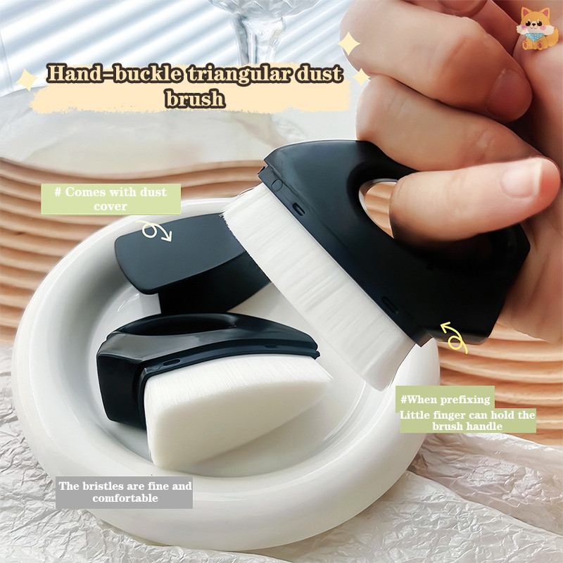 [VI] Professionals Nails Art Dust Brush Triangle With Cover Finger Buckle Brush Dust Cleaning Make Up Brush Nail Tools TH