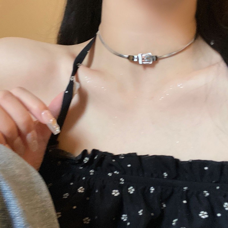 Y2k สร้อยคอเงินหญิงที่ไม่ซ้ํากัน choker ปลอกคอโลหะ