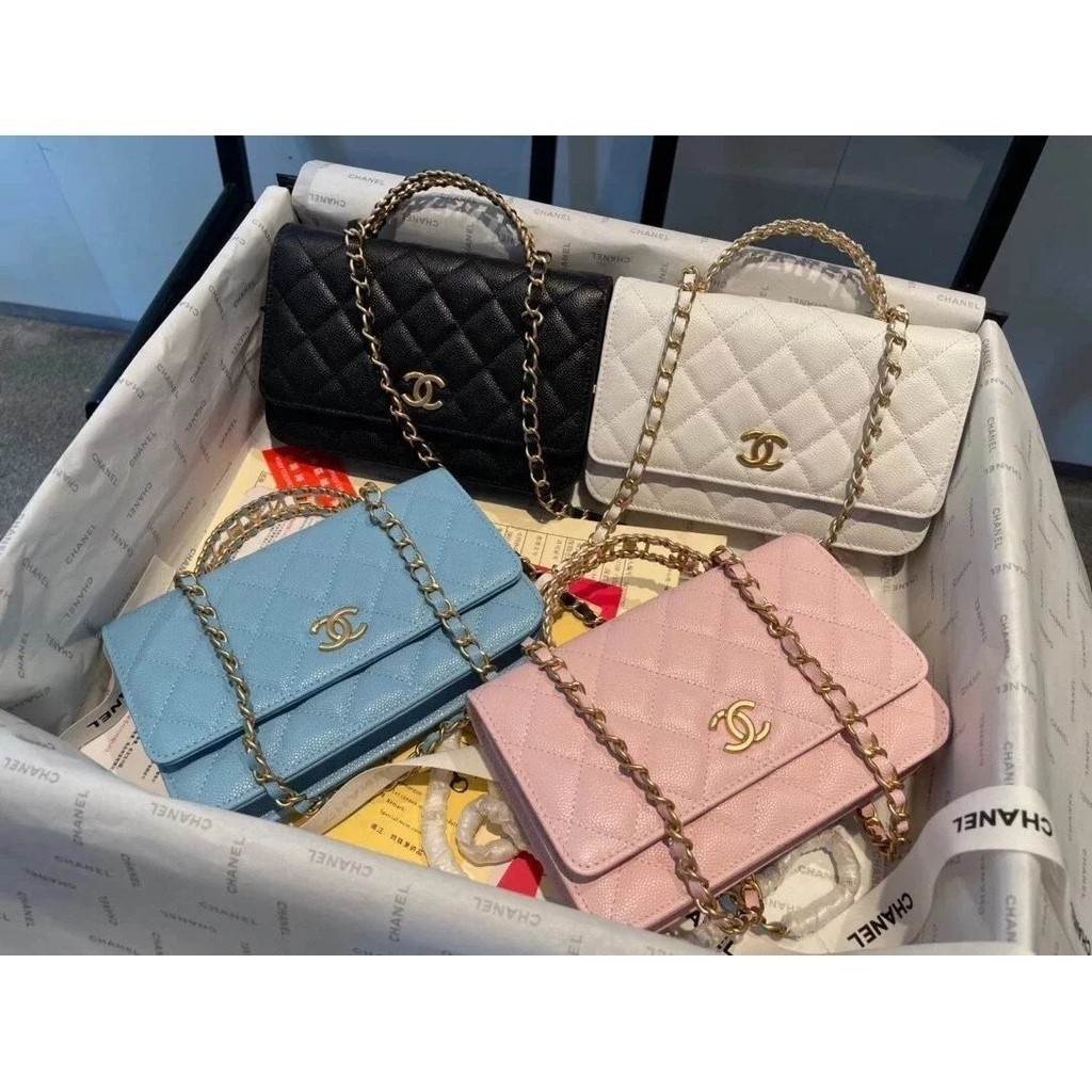 Chane1 Chanel 22ss Spring stewardess Letter Handle WOC เป็น Messenger หรือไม่?