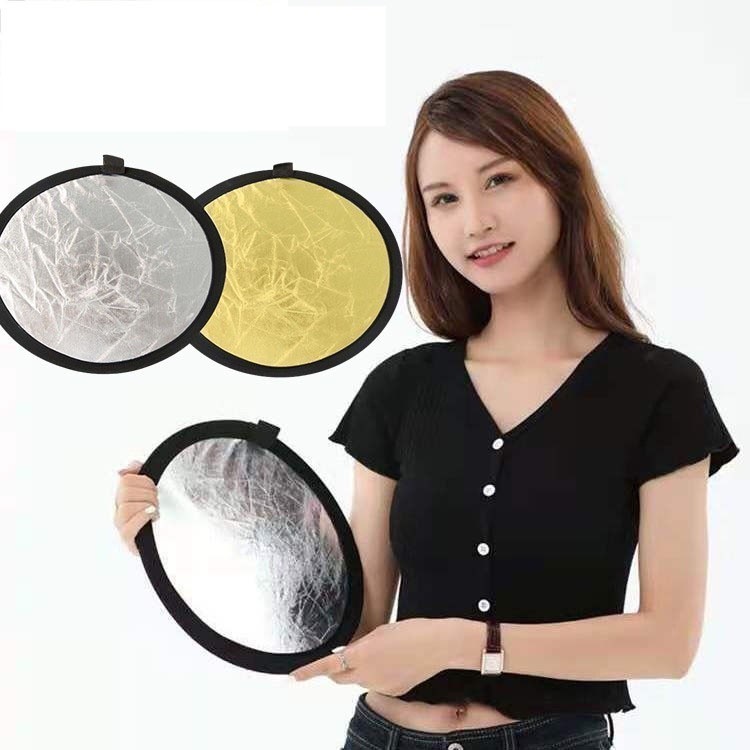 (สีเงินและสีทอง)แผ่นรีเฟล็กซ์ แผ่นสะท้อนแสง แผ่นรีเฟลค ช่วยลบเงา แผ่นลบเงา รีเฟกเตอร์ Reflector 1 แผ่น มี 2 หน้า
