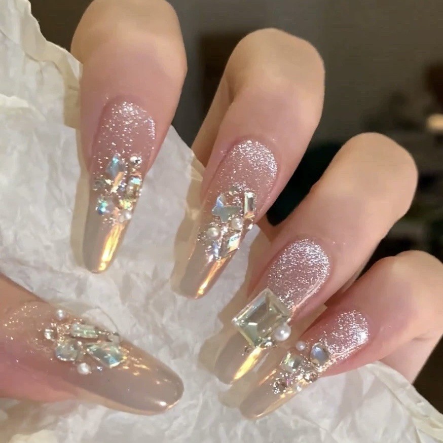 [Shining Moonlight] Maruko Aurora Powder Moonlight Diamond Temperament High-Grade Pure Hand-Wear Nail เล็บปลอม