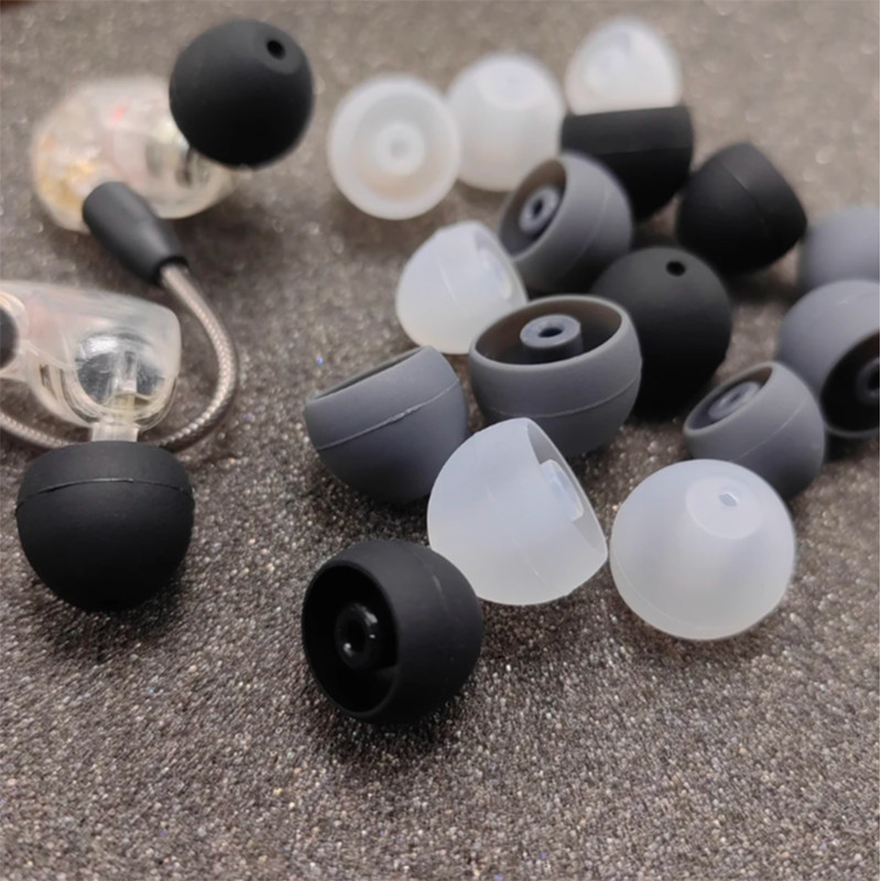 เหมาะสําหรับ Shure Shure 46/SE535/SE425/SE425 หูฟังซิลิโคนกรณีหูหมวก Earmuffs 2 คู่