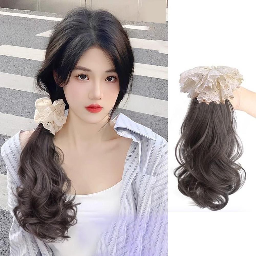 35 ซม. วิกผมหางม้าต่ำด้านข้าง พร้อมดอกไม้ลูกไม้ สไตล์ติดกิ๊บ เลเยอร์ หยิกเล็กน้อย วิกผมคลื่นใหญ่