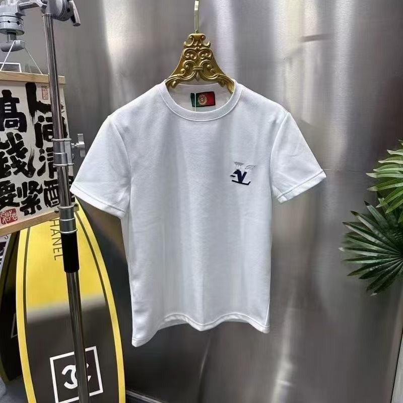 เสื้อผู้ชายแขนสั้น ดีไซน์ใหม่ รอบคอเนี้ยบ ทรงหล่อหรู เหมาะกับฤดูร้อน - รูปที่ 2