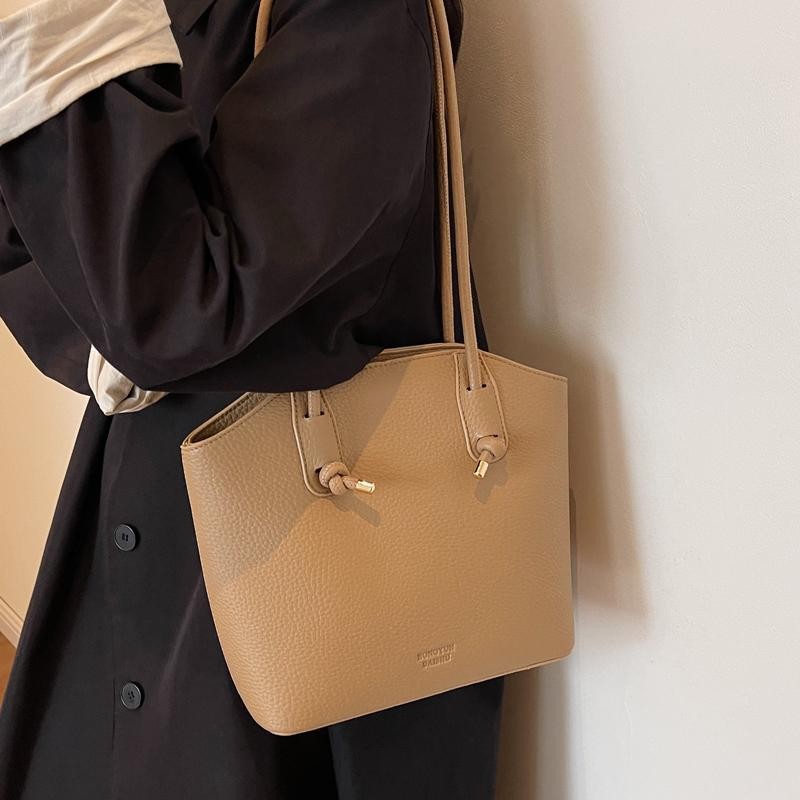 Niche Design Small Bag Female Fashion All-Match Work Commuter One-Shoulder High-End Western Style Un