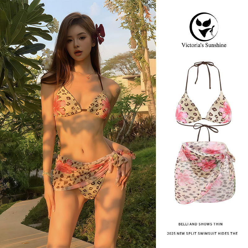 Victoria's บิกินี่ bikini sexy 3 ชิ้น ลายเสือดาว summer beach มีฟองน้ำ