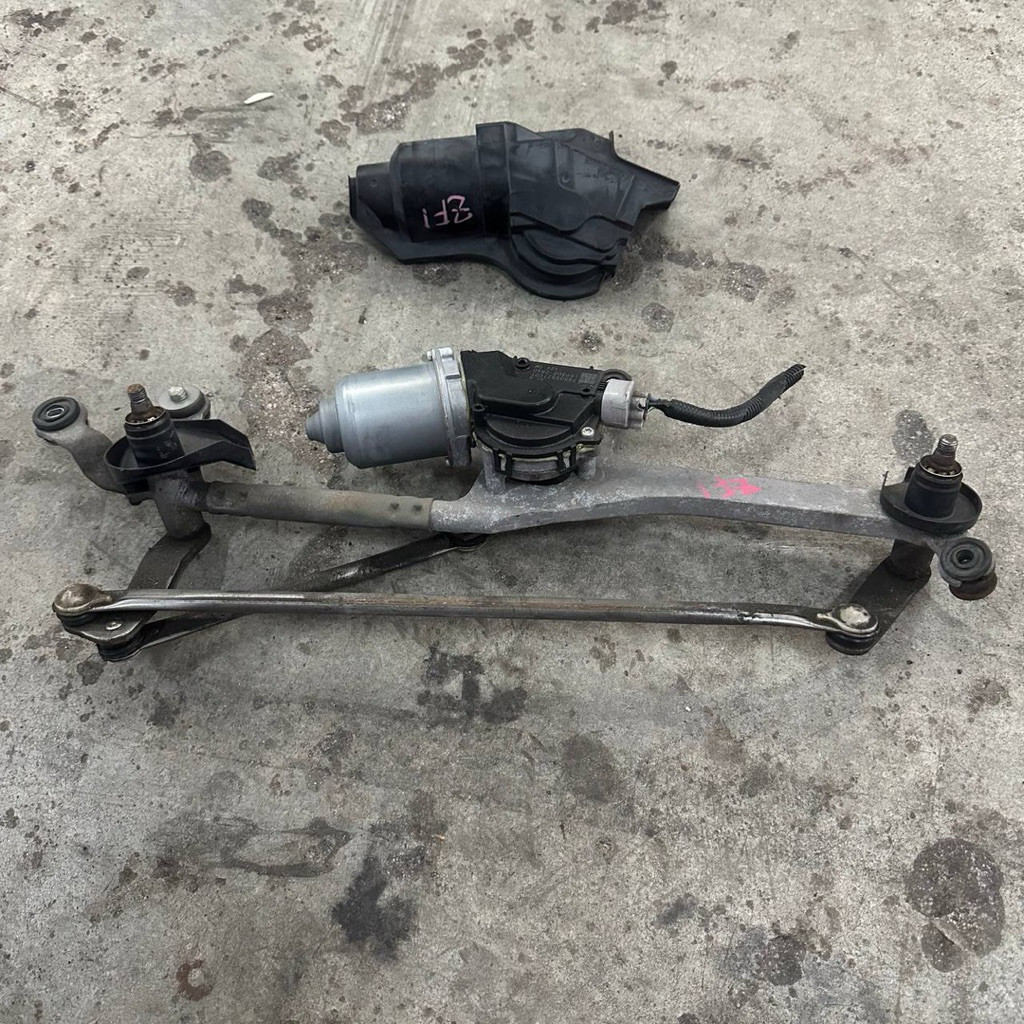 มอเตอร์ปัดน้ําฝนหน้า HONDA CRZ ZF1 ZF2 พร้อมลิงค์ USED FROM JAPAN