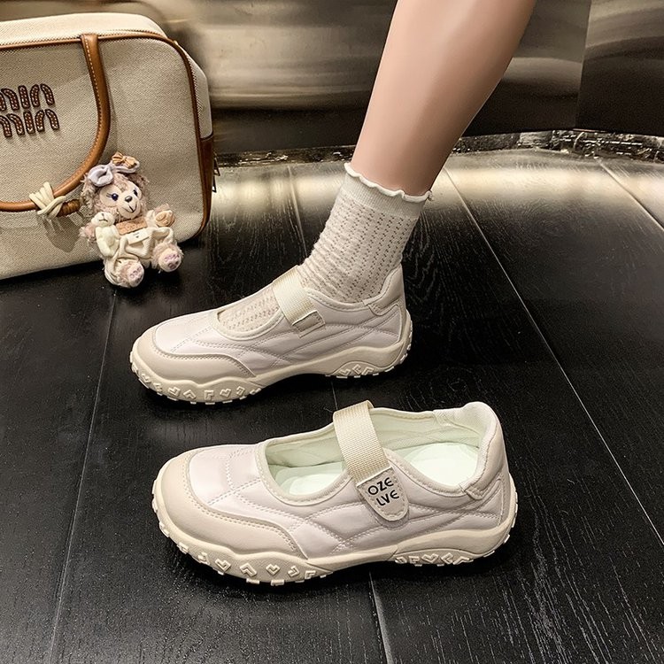 Loafer มารีเจินแบบใหม่ ดีไซน์ breathable และ anti-slip สายวีลโคร พื้นรองเท้าหนา ใส่สบาย เหมาะสำหรับนักเรียนและกิจกรรมกลางแจ้ง - รูปที่ 2