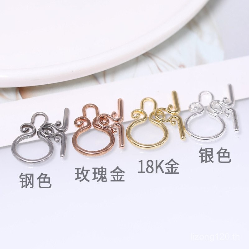 เครื่องประดับสร้อยคอมีหัวเข็มขัด ออกแบบเองจากวัสดุมือcrafted titanium และเหล็ก พร้อมสายคล้อง OT GP L