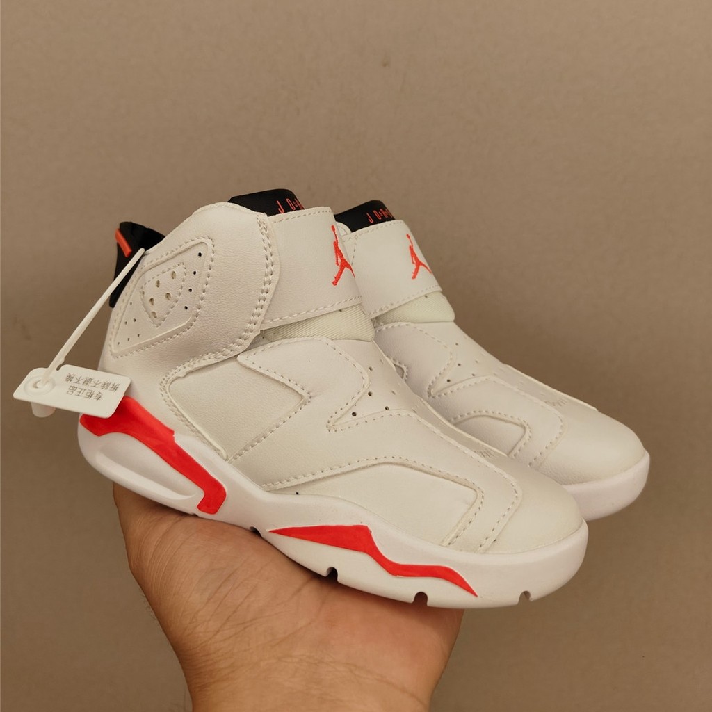 รองเท้าบาสเก็ตบอลเด็ก NIKE Air Jordan 6 AJ6 Retro Velcro