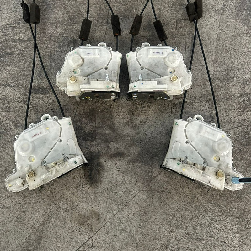 ล็อคประตู Honda Jazz Fit GE6 GE8 นําเข้าจากประเทศญี่ปุ่นใช้แล้ว