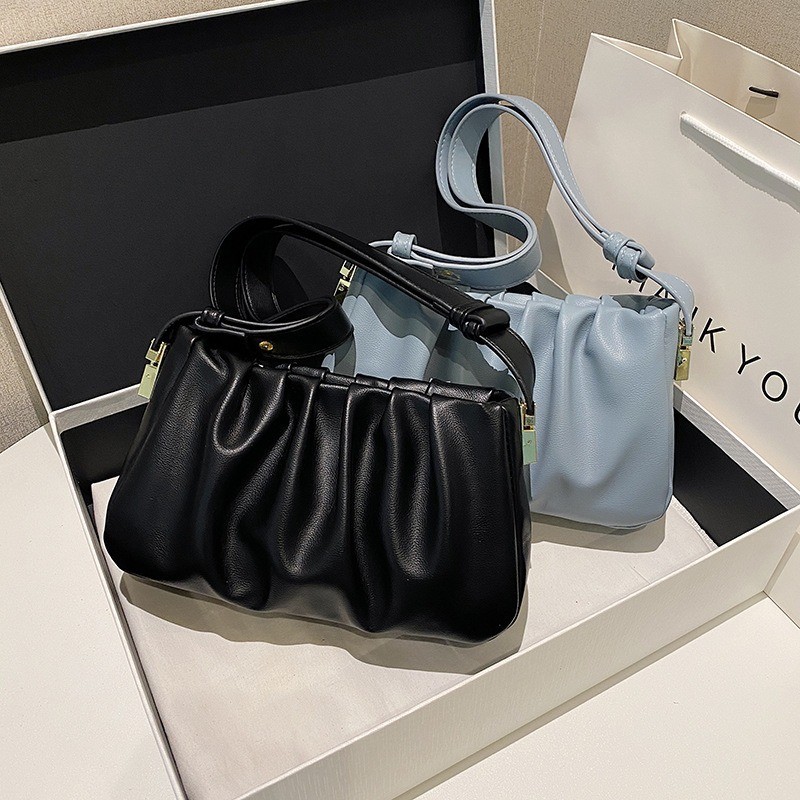 [จัดส่ง​ใน​ 24​ ชม🚚]​​ จีบกระเป๋าเมฆเรียบง่ายวินเทจสีทึบออกแบบพรีเมี่ยมไหล่เดียวใต้วงแขนกระเป๋าสะพาย - รูปที่ 6