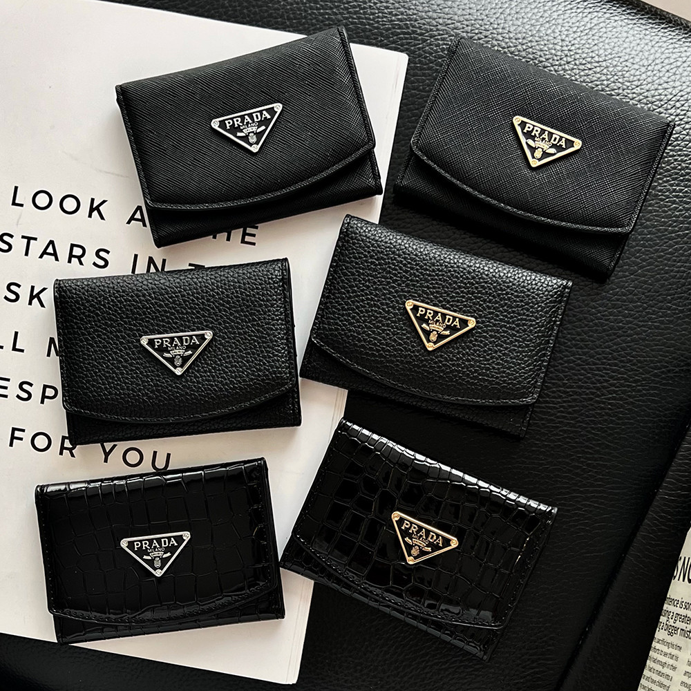 กระเป๋าสตางค์หนังหรูหรา Trifold พร้อมช่องใส่การ์ดหลายช่องลายจระเข้สีดํา Slim Bifold Money Clip