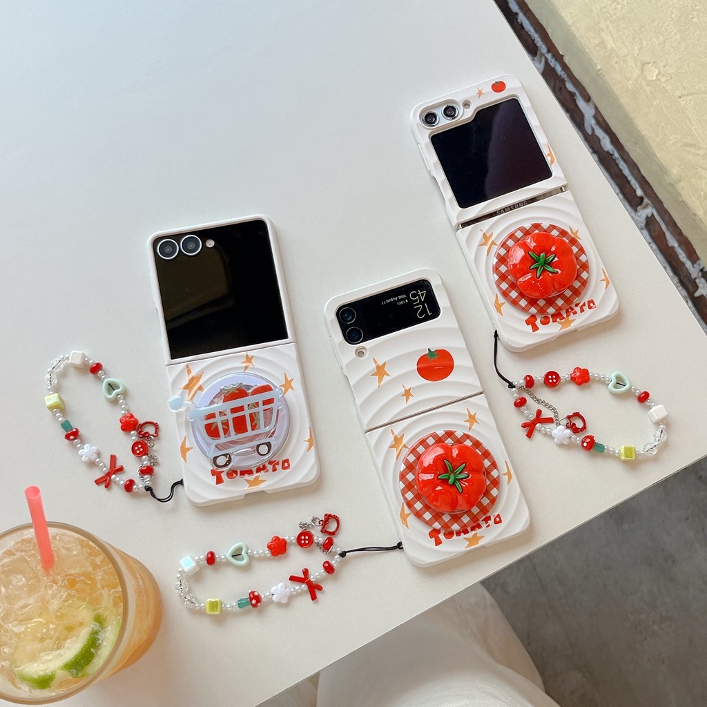 Flip7 การ์ตูนมะเขือเทศ แม่เหล็กดึงดูดกับห่วงโซ่ผู้ถือ Flip6 Samsung Galaxy Z Flip5 กรณีน่ารัก Pura XCase ค้นหา N3 พลิก 4 5G ฮาร์ดกันกระแทกโทรศัพท์ความคิดสร้างสรรค์กรณีปก