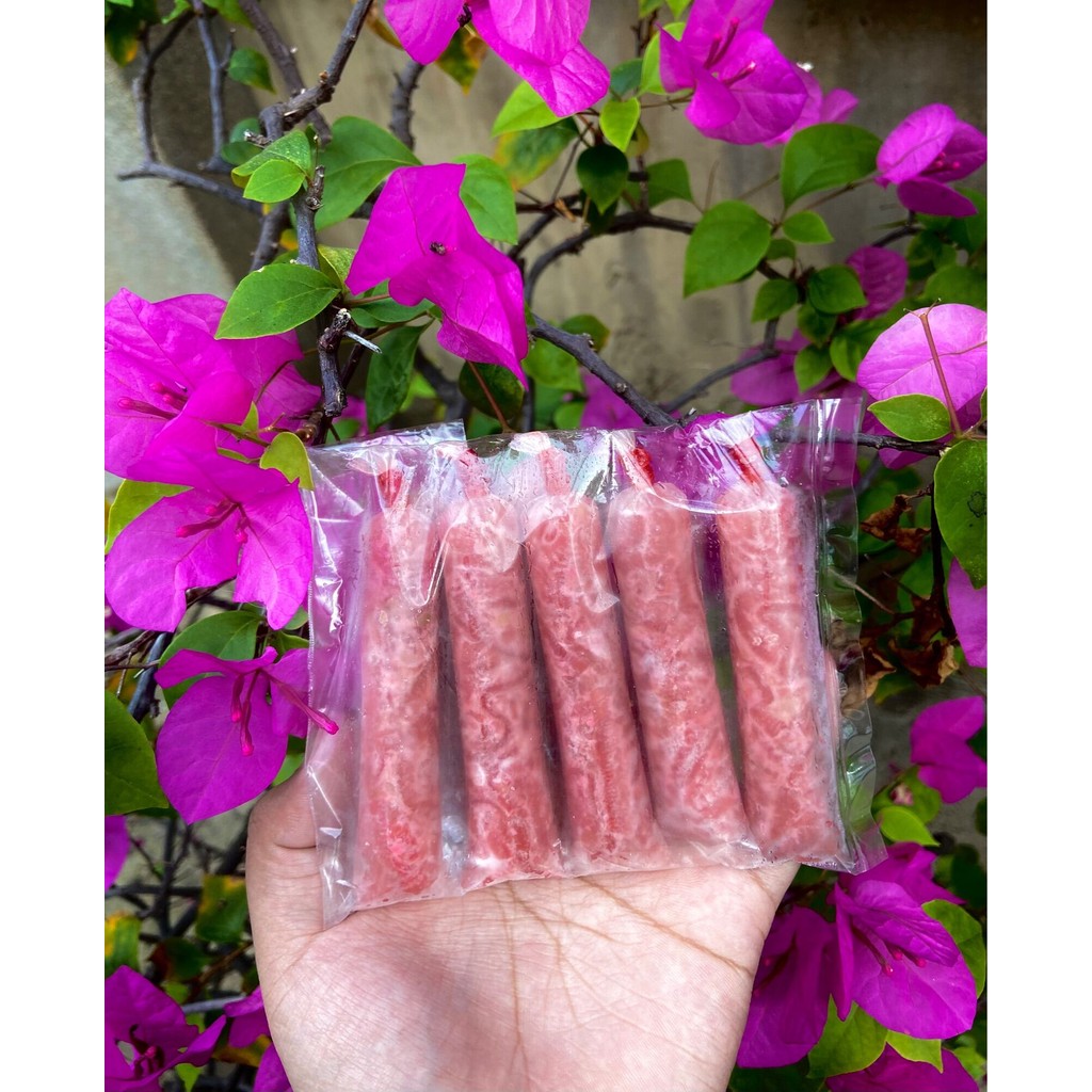 แหนมหมู จิ้นส้มหมูหรือ แหนมหนัง ห่อละ 29 บาท 1 ห่อมี 5 ชิ้น น้ำหนัก 100 g. ของฝากจากเมืองพะเยา 🔎