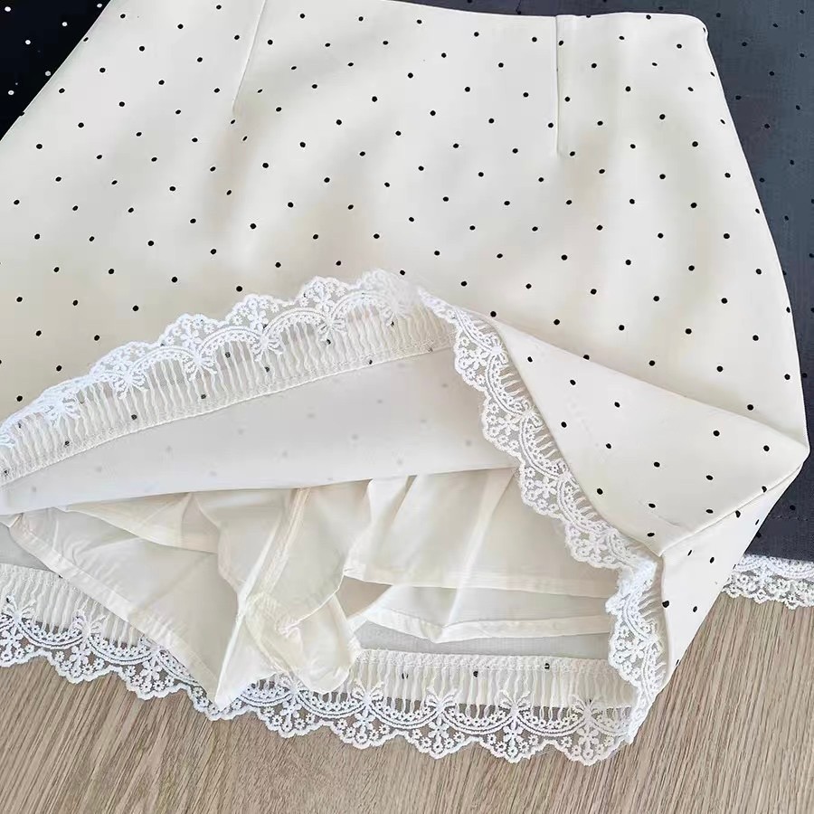 รุ่นยอดฮิต Short polka dot skirt กระโปรงขาสั้น กระโปรงลายจุด แต่งลูกไม้ สาวไซซ์เล็ก สาวอวบใส่ได้ รูปที่ 6