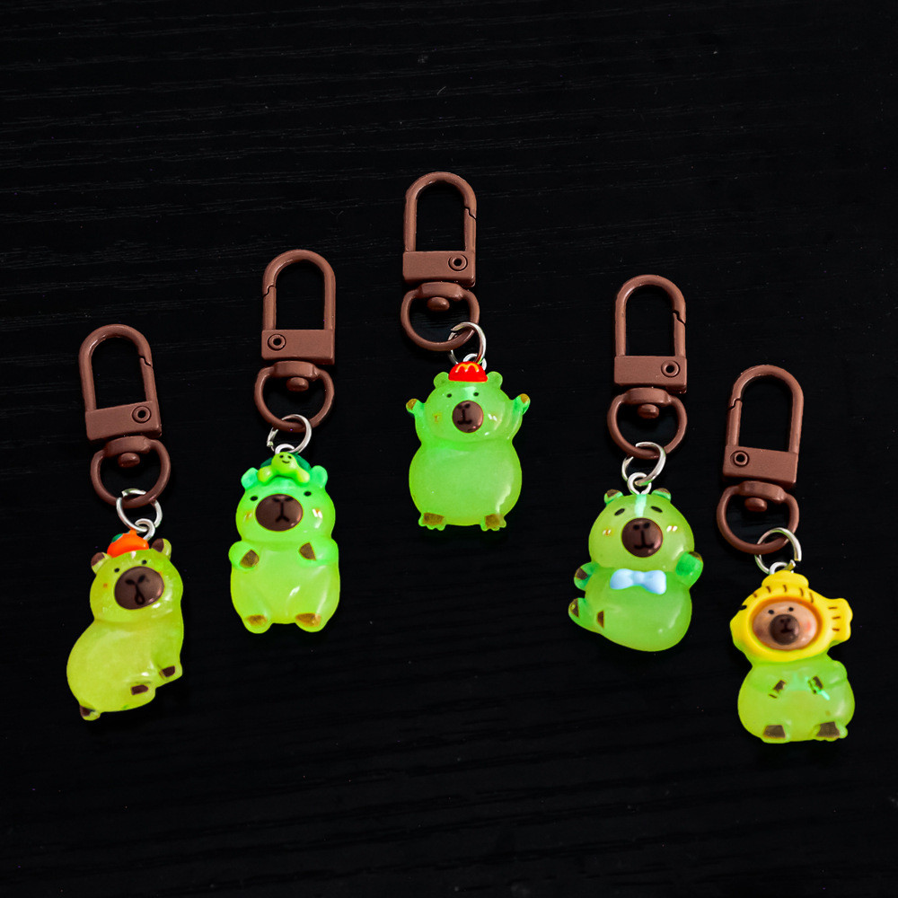 GANTUNGAN MUMUSLAND Mini Luminous พวงกุญแจ Kapibara Capybara Glow In The Dark A-GK042