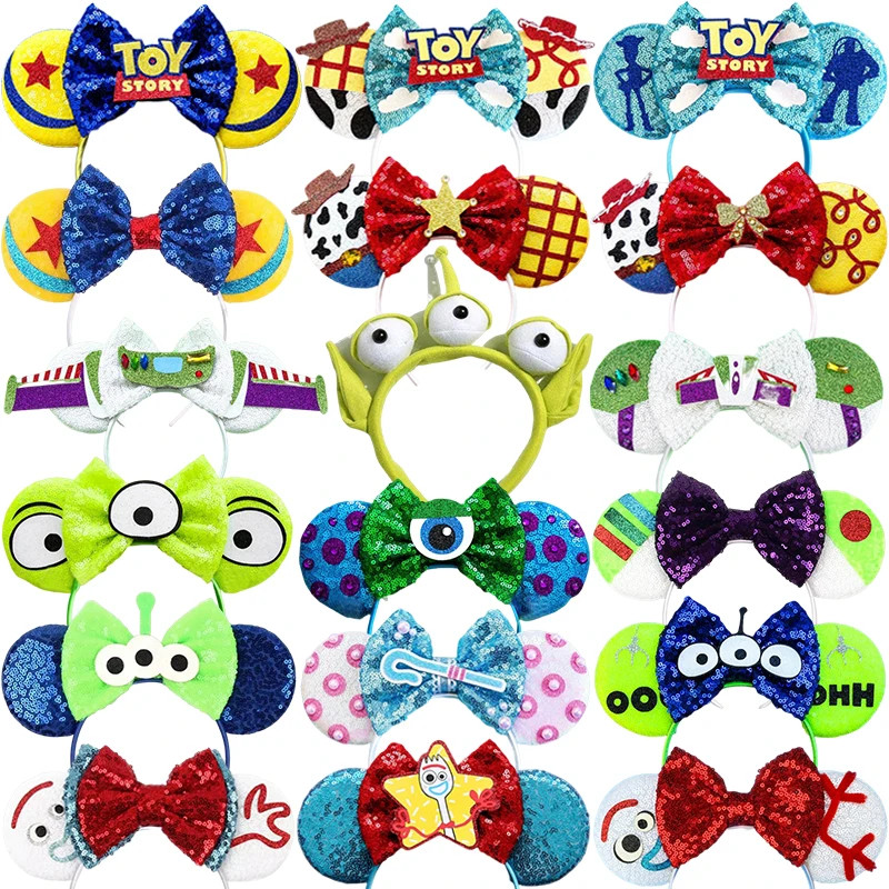 Pixar Toy Story เครื่องประดับผมผู้หญิงเลื่อมโบว์การ์ตูน Woody Buzz Lightyear Headbands สําหรับสาว Disney Mickey หูน่ารัก Alien Head Bands เด็กวันเกิด Party