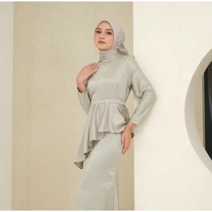 Jamila Contemporary SATIN SILK PREMIUM DRESS เสื้อผ้าแฟชั่นผู้หญิงเชิญรับปริญญา COUPLE MUSLIMAH GAMIS LEBARAN BRIDESMAID WEDDING Party ล่าสุด