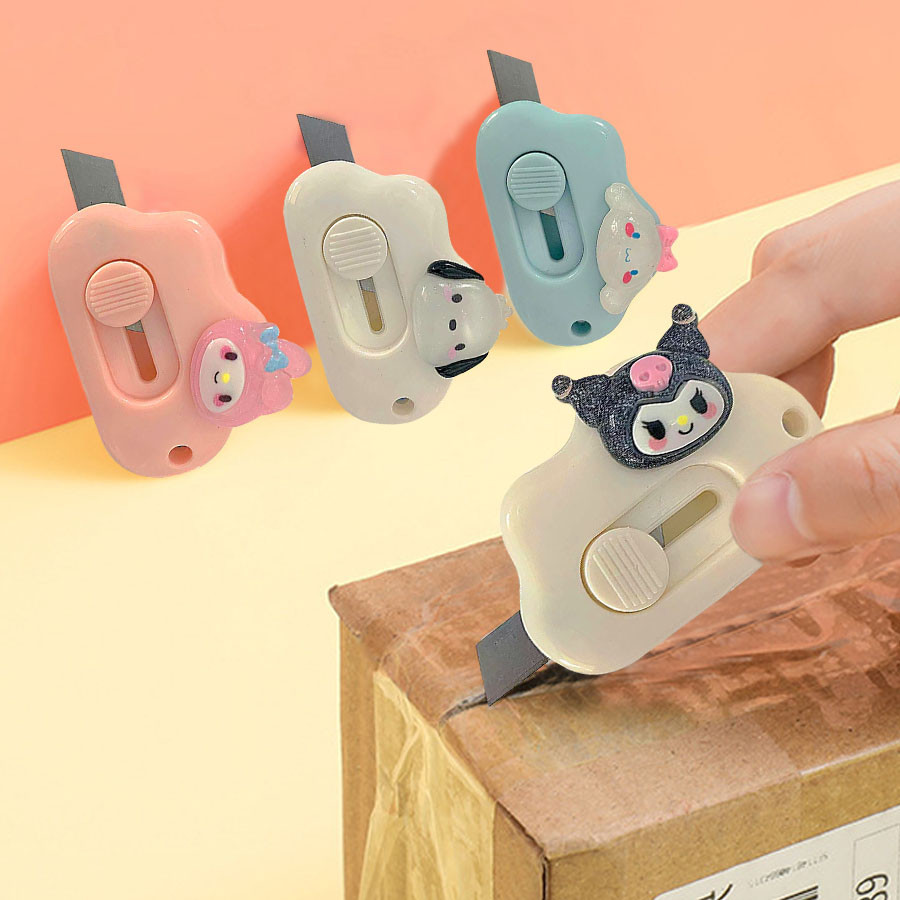 Sanrio Utility Knifes การ์ตูน Cinnamoroll Kuromi My Melody Purin เครื่องตัดกระดาษอะนิเมะตัดใบมีดกระดาษน่ารักแบบพกพาเครื่องเขียนสํานักงาน
