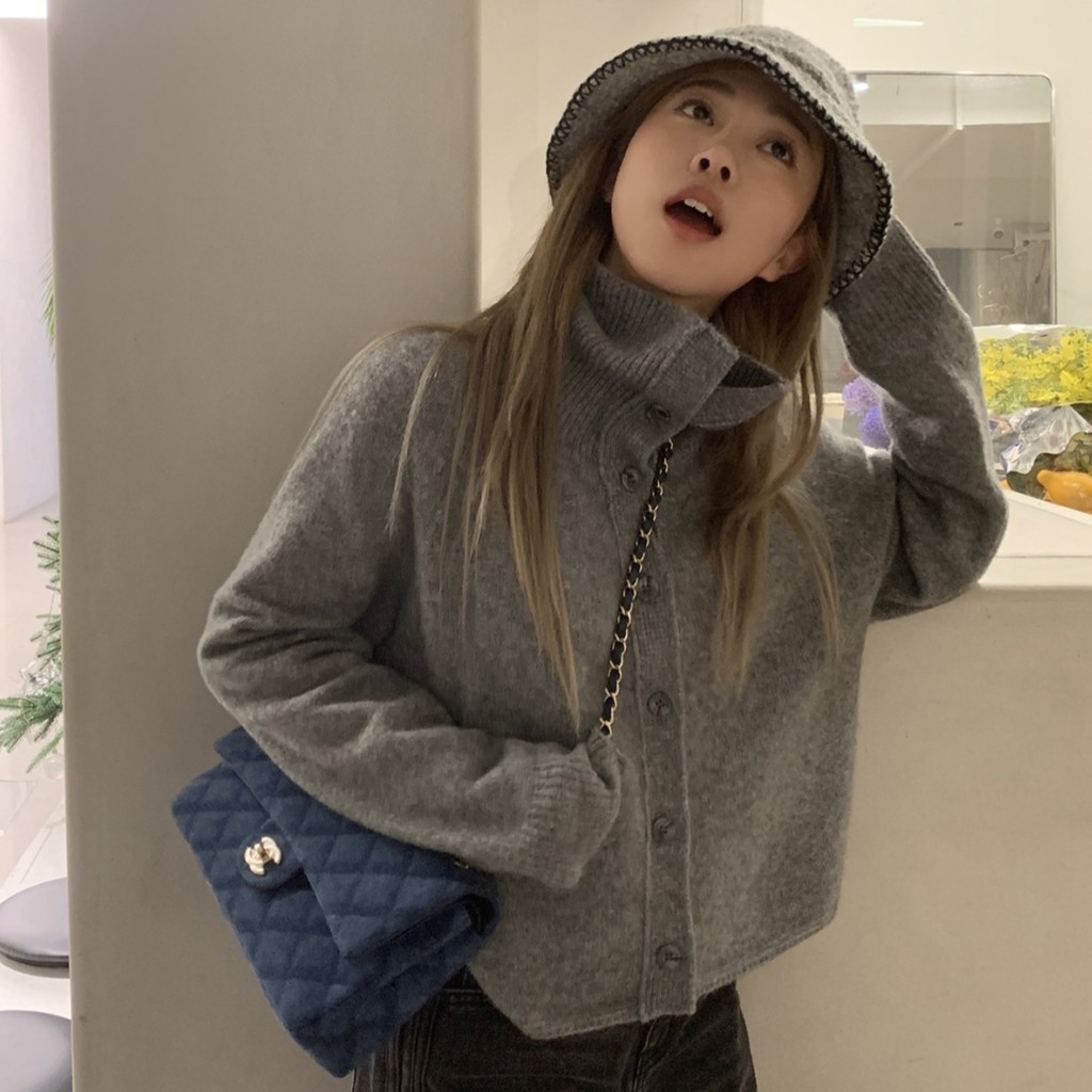 เสื้อสเวตเตอร์คอตั้งผู้หญิงแบบใหม่ฤดูใบไม้ร่วงและฤดูหนาวสไตล์ใหม่ขี้เกียจย้อนยุคสไตล์ญี่ปุ่นความรู้สึกอ่อนโยนคอเต่าถักเสื้อคาร์ดิแกนกำมะหยี่0ijc ของฉัน