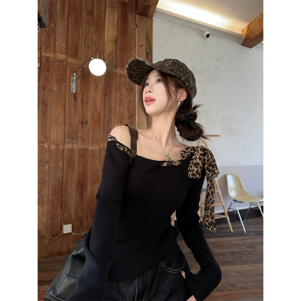 ELFwoo ออกแบบเสื้อเชิ้ตฐานไหล่เอียงแบบผูกไหล่พิมพ์ลายเสือดาวสําหรับเปิดไหล่ผู้หญิง - รูปที่ 4