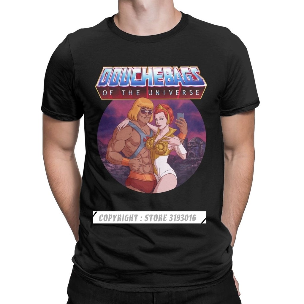 เสื้อเชิ๊ต He-Man และ Skeletor ทำจากฝ้าย พร้อมธีมของจักรวาล สไตล์ปี 80s