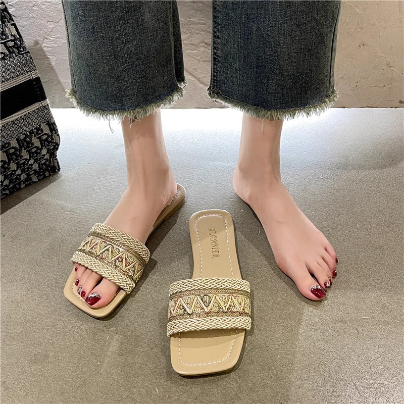 รองเท้าแตะผู้หญิงขนาดใหญ่ด้านล่างรองเท้าแตะลําลอง Flip-Flops