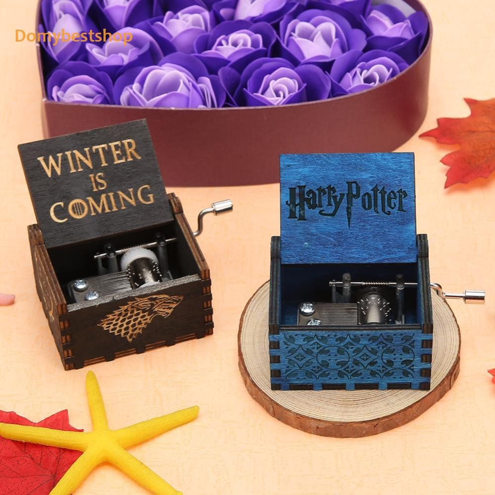 🚚 Game of Thrones Harry Potter Star Wars กล่องดนตรีไม้หรูหรา กล่องดนตรีสไตล์ย้อนยุคสุดประณีตเพื่อเป็นของขวัญคริสต์มาส