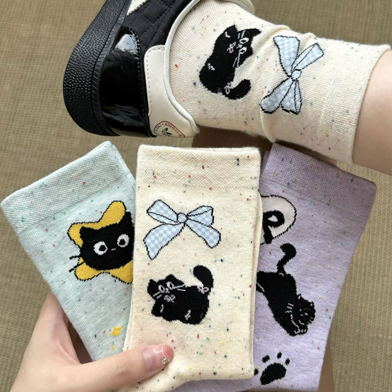 น่ารัก แมวถุงเท้าผู้หญิงการ์ตูนที่มีสีสันลายจุดกุทัณฑ์พิมพ์กลางหลอดถุงเท้าข้อเท้าน่ารักสบายๆถุงเท้าผ้าฝ้าย