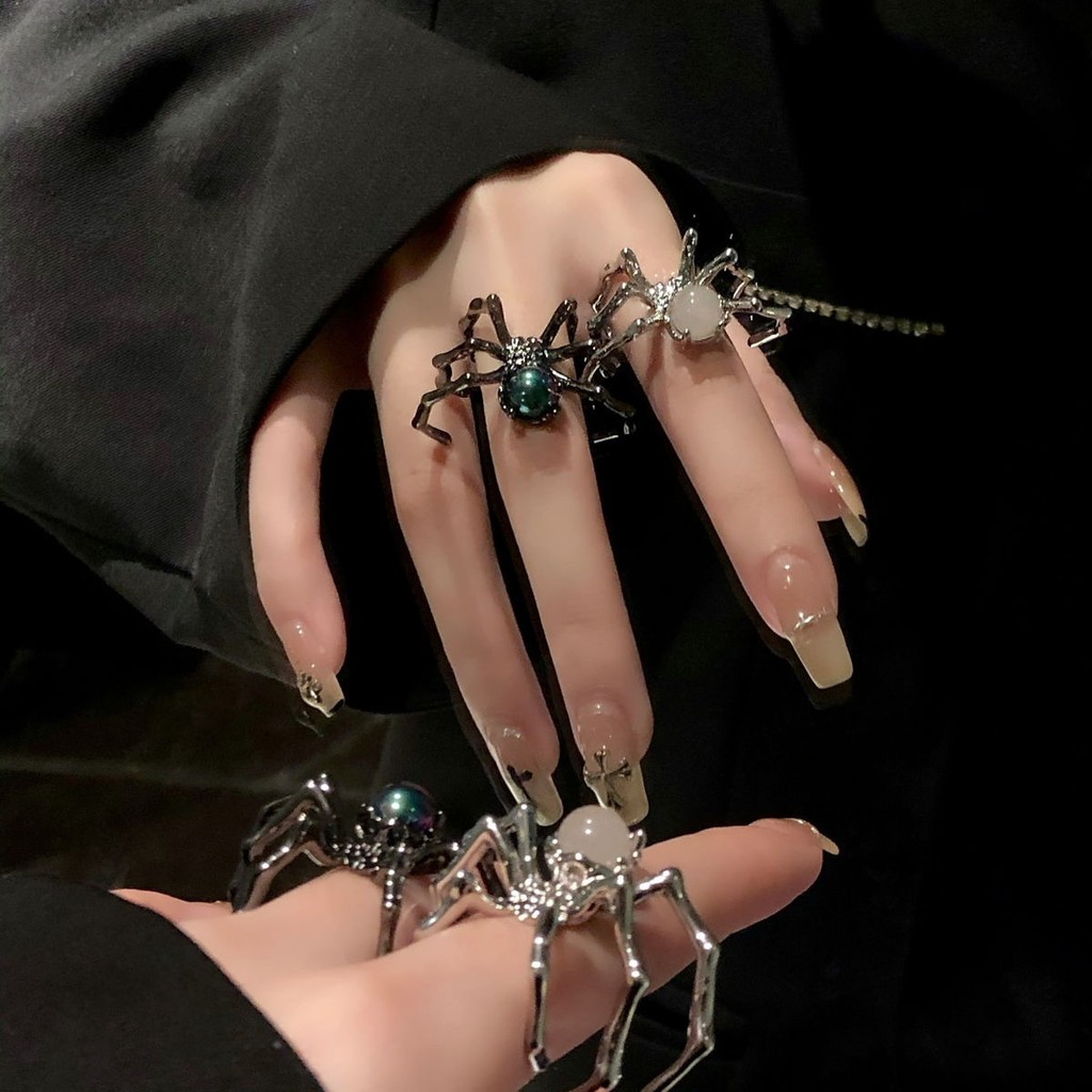 Spider Dark Punk แหวนมูนสโตนโลหะเปิดปรับผู้ชายและผู้หญิงเครื่องประดับฮาโลวีน
