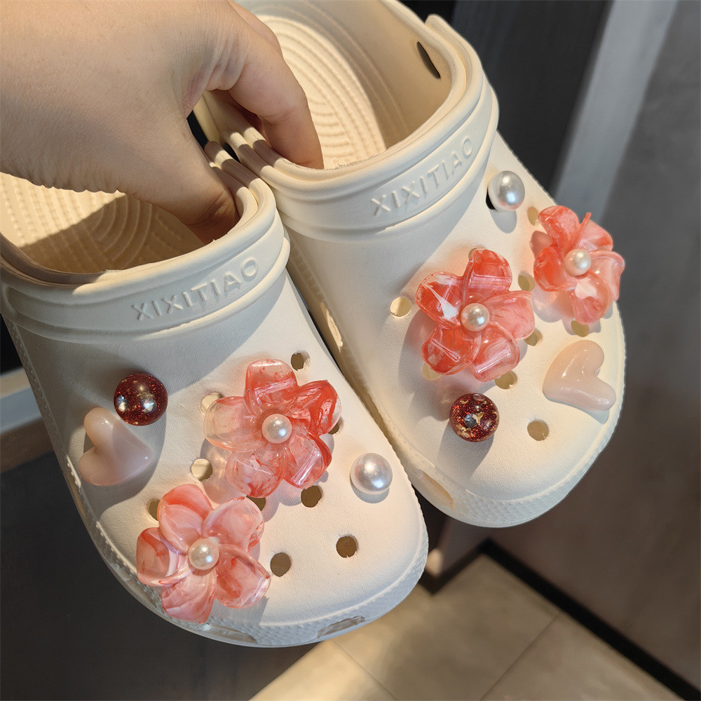 เกาหลีเพิร์ล jibbits สําหรับ Croc Pins ชุดดอกไม้สีม่วง Crocks jibbits Charm Plumeria croccs สําหรับเด็กผู้หญิงรองเท้าอุปกรณ์เสริมตกแต่ง