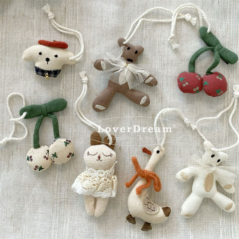 เนื้อเกาหลีผ้าหมีหงส์ลูกสุนัขเครื่องประดับเชอร์รี่หวานน่ารักพวงกุญแจกระเป๋าจี้