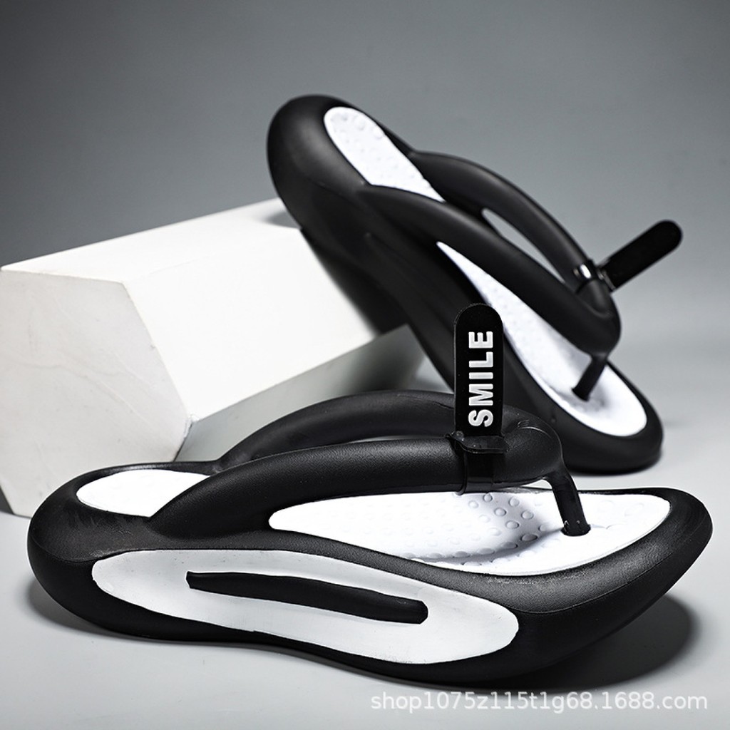 รองเท้าแตะ2025ฤดูร้อนลำลองคลิปหนีบแฟชั่นกลางแจ้งพื้นหนากันลื่นเหยียบอึรองเท้ากีฬายอดนิยมรองเท้าชายหา