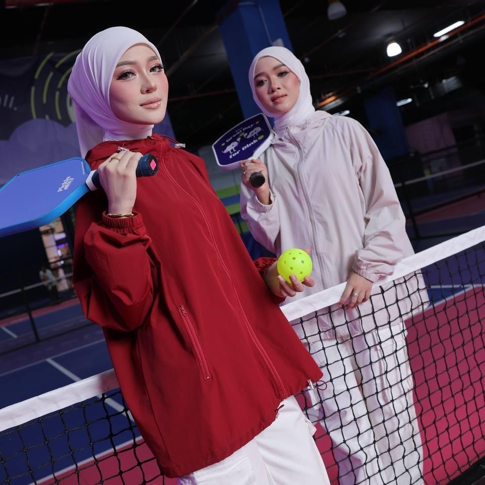 JAKET WINDBREAKER BETTY Premium Jaket Sporty Baju Wanita Muslimah
