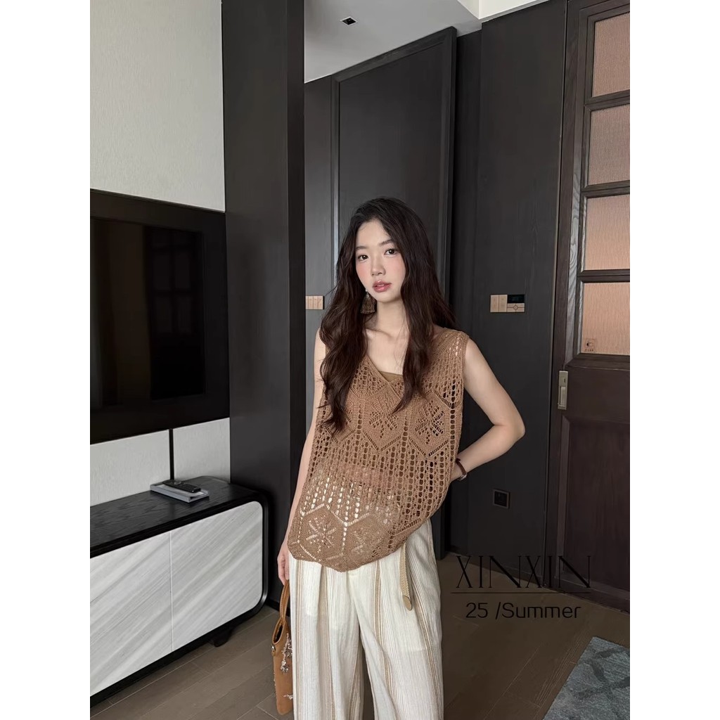 สไตล์ใหม่ 2025 Ke Luli วันหยุดหลวมเรียบง่ายสบาย V คอกลวงถักเสื้อกั๊กเสื้อกั๊ก Kege Huanxi NWK6