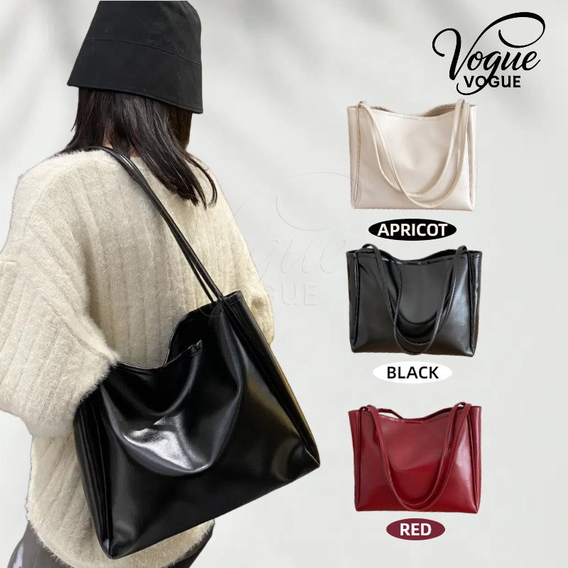 Vogue พร้อมส่ง  กระเป๋าใบใหญ่สำหรับผู้หญิงสะพายข้างได้ถือได้หนัง pu สีพื้นๆ (KP-2)