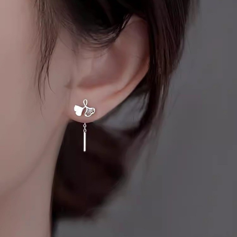925 Ginkgo-Plated Ear Line Raising Ear Piercing Luxury Niche ต่างหูเงินสเตอร์ลิงต่างหูหญิง 2024 สไตล์ใหม่ขายร้อน