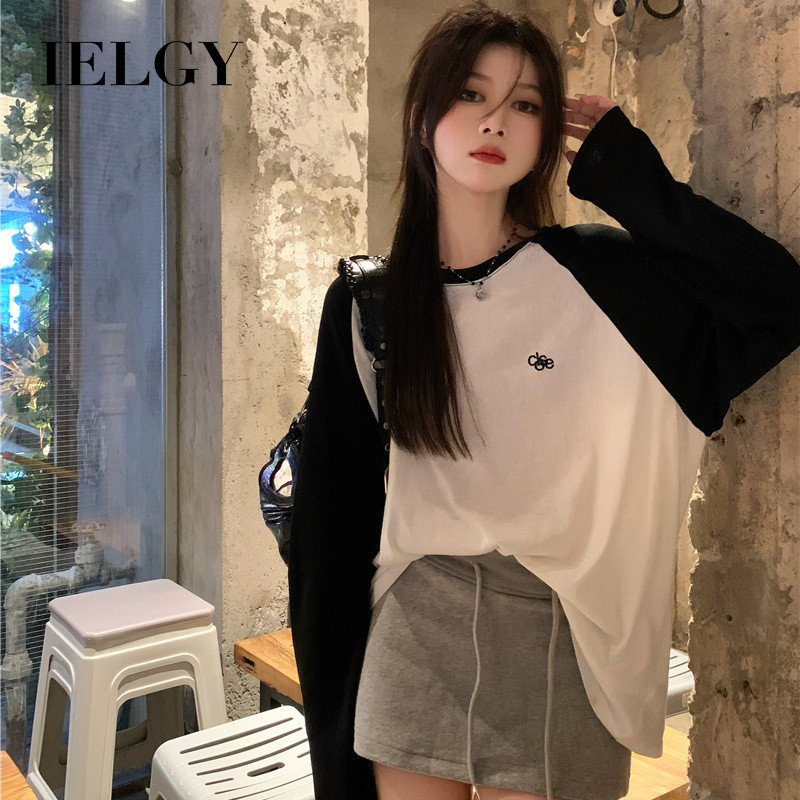 IELGY เสื้อยืดแขนยาวสไตล์เกาหลีด้านบนสีจับคู่ เสื้อยืดแร็กแลน สําหรับผู้หญิง