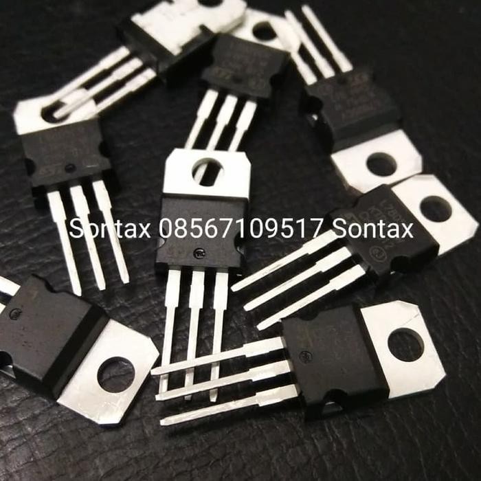 (READ DESCRIPTION!!) Ic 7805 ic7805 จุ่ม
