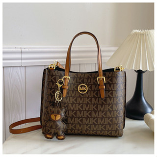 กระเป๋าถือแนวทแยงสำหรับสุภาพสตรี สไตล์ใหม่ ความจุใหญ่ ออกแบบ…