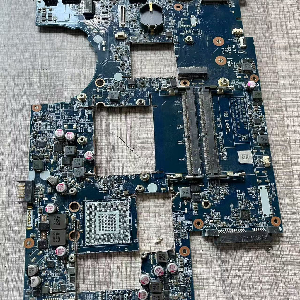 God of War Z7-KP7GC Z7M ช่าง T58 6-71-N85H0-D02B วัสดุบอร์ด IT8987E